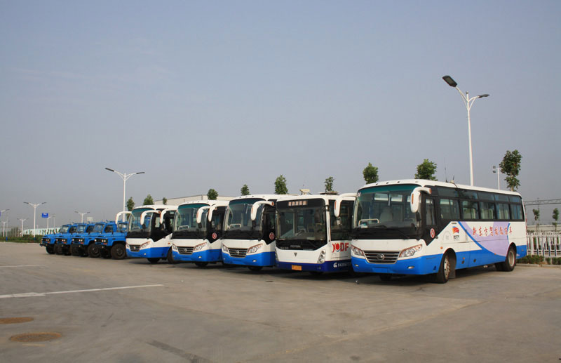 A1A3大巴教练车